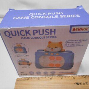 NIB QUICK PUSH GAME CONSOLE SERIES 4 MODES 30 LEVELS AGES 3+ MEMORY EXCERCISE 🎁